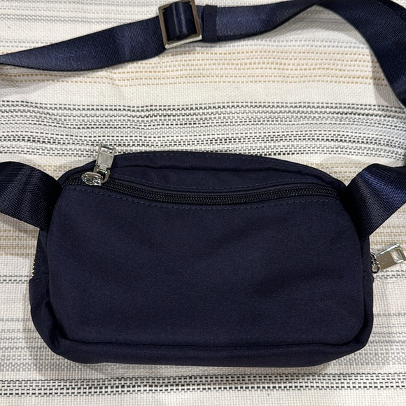 Belt bag - Picture 4 of 6